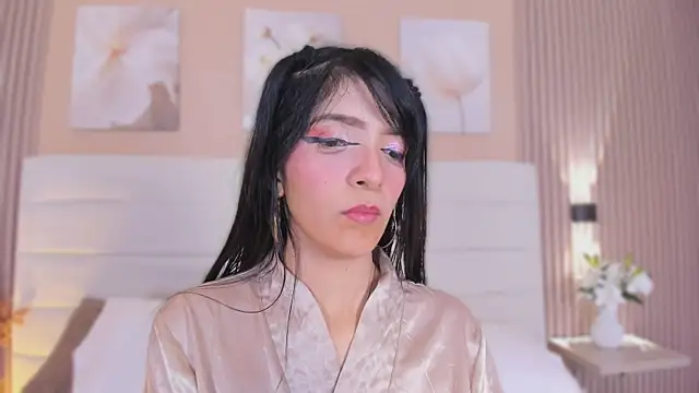 LisaLain – Live XXX-chat