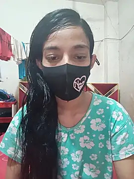Green_LaDY66 élő XXX-chatje
