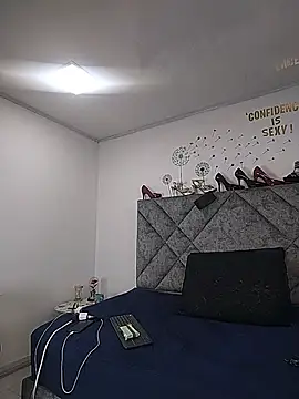 Chat XXX en directo de Shantey_Laurent