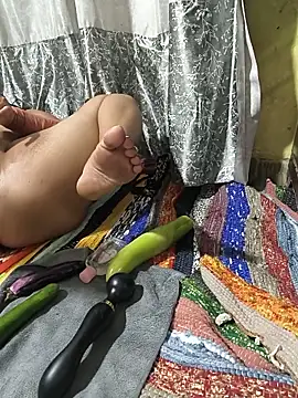 Hotty-Rani-Bhabi Obrolan Langsung XXX