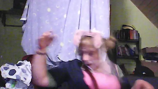 Family666Zombie Webcam-Show