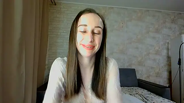Anika_bloom: онлайн-секс-чат