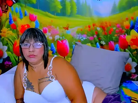 Онлайн чат XXX indianroxy