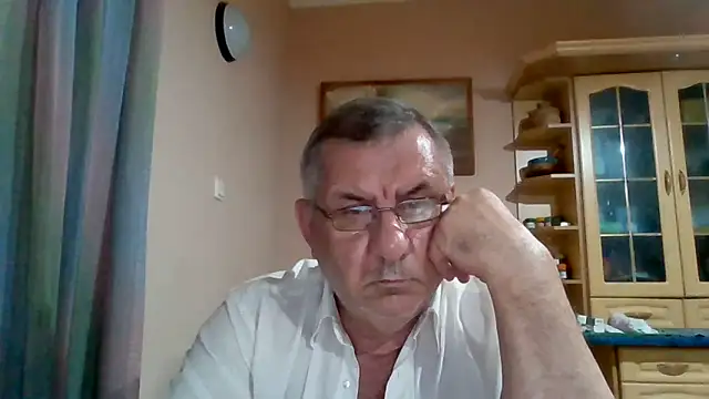 machomale3 – Naživo XXX chat