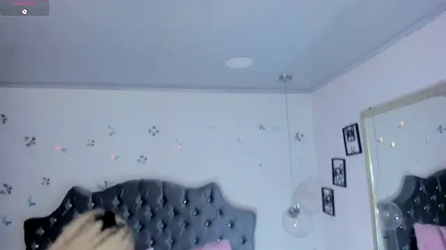 conny__curly Chat XXX live