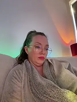 Chat +18 de FemDom_RubyKnightXXO ao vivo
