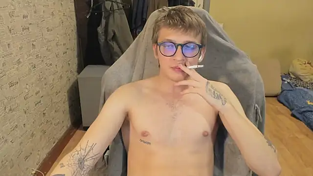 צ'אט XXX בשידור חי של themortydaglish