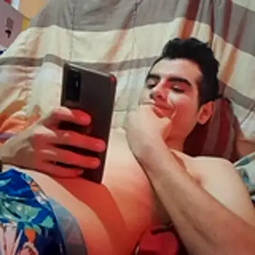 Ortiz3404's Live XXX Chat