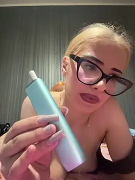 SirenLisa69 – Naživo XXX chat
