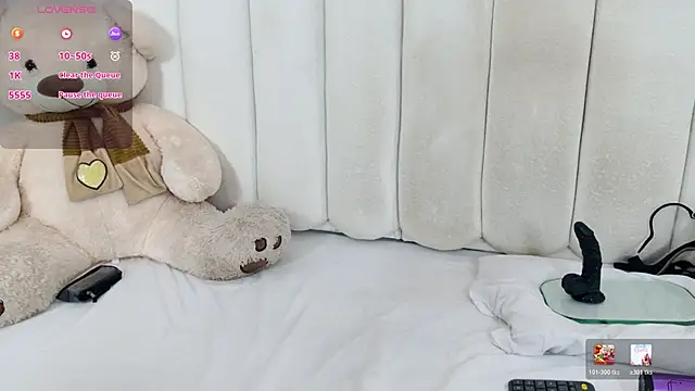 XXX chat uživo modela Ruby_cruzz