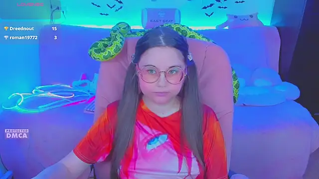 Lolisuccub's Live XXX Chat