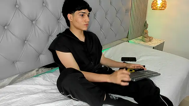 SamBlack_ Chat XXX live