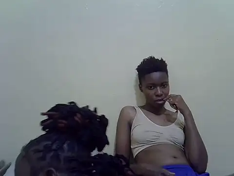 prettyy_joy Chat XXX in diretta