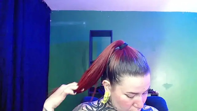 Pandora_9666 élő XXX-chatje