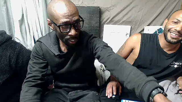 Chat XXX en directo de Camodick