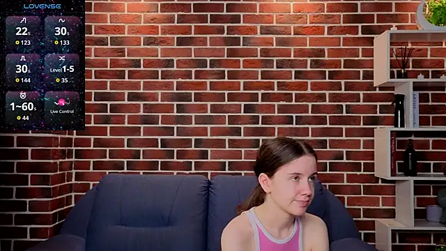 MyrtaMcclaney Live XXX-Chat