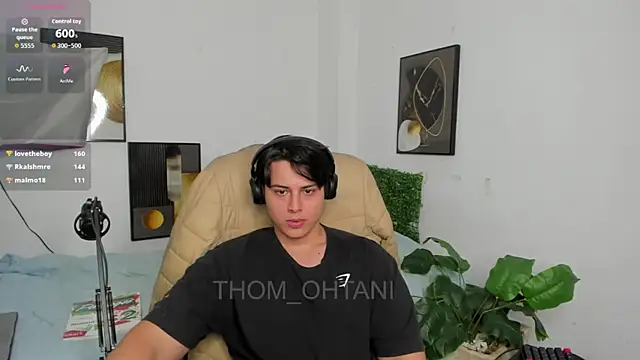 Thom_Ohtani – Live XXX-chat