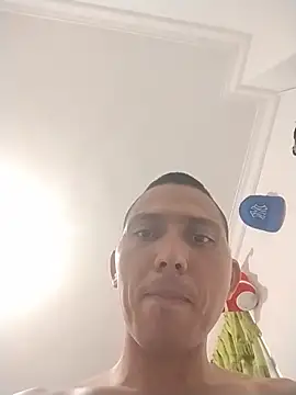 Ronnald_Garcia Live XXX-Chat