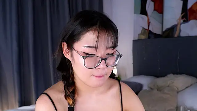 Živý XXX chat NelleMihalko