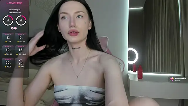 JenniferQueen11 live XXX chat