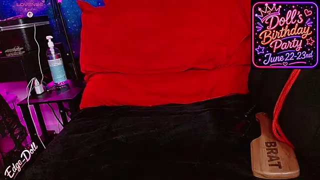 Edge_Doll's Live XXX Chat