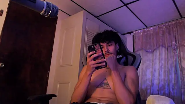D3v1L88 Chat XXX in diretta