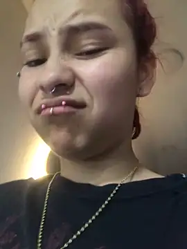 Chat +18 de Megam_white ao vivo