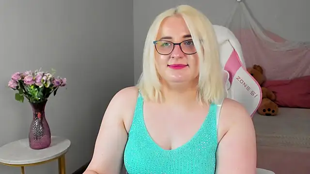 LioraArdyn Live XXX Chat