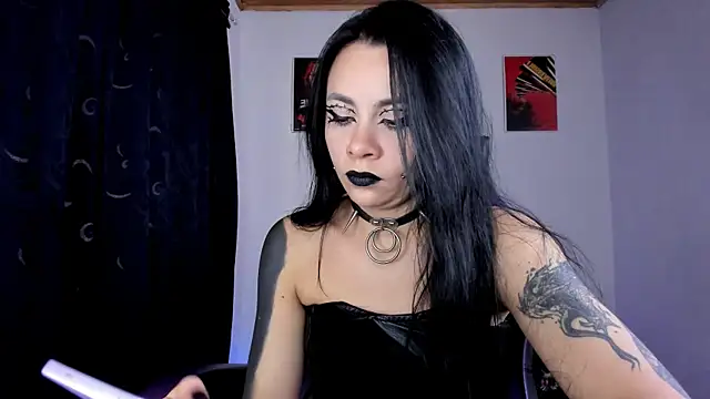 emilydolll666 Chat XXX in diretta