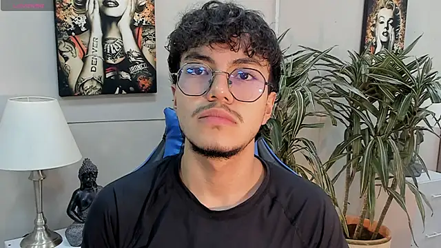 kai_storn's Live XXX Chat
