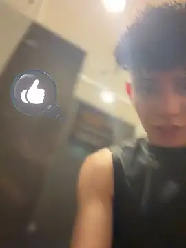 yoursexyjose Live XXX-Chat