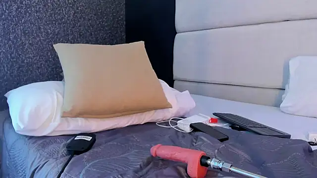 Czat XXX na żywo – AmmyJones_