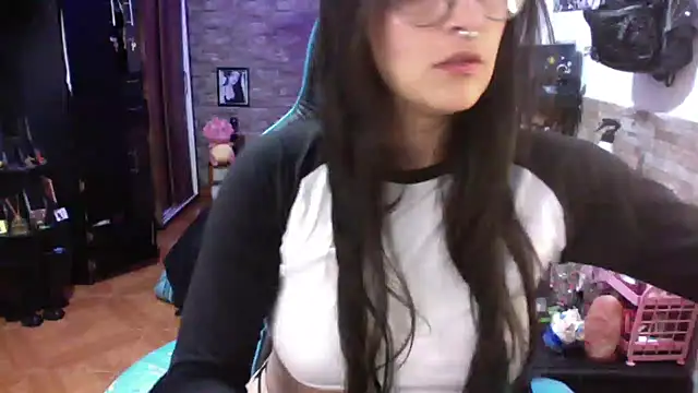 Chat XXX ao vivo de AngelaQueen_