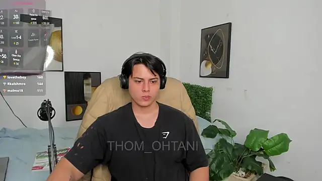 Chat +18 de Thom_Ohtani ao vivo