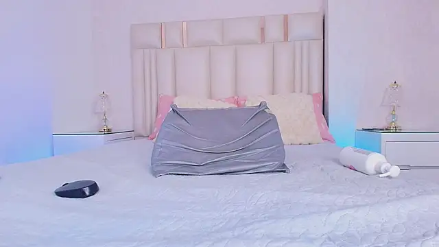 alanarose18's Live XXX Chat