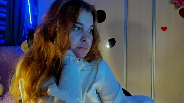CoraSwon's Live XXX Chat