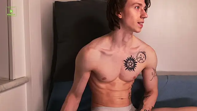 ares_pallini's Live XXX Chat