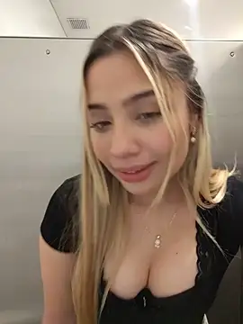 Bebitafiu's Live XXX Chat