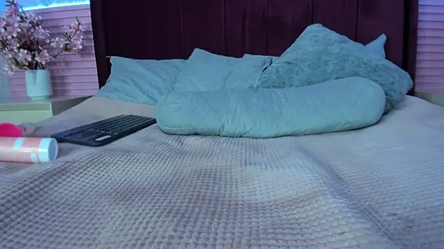 MadeleynRose's Live XXX Chat