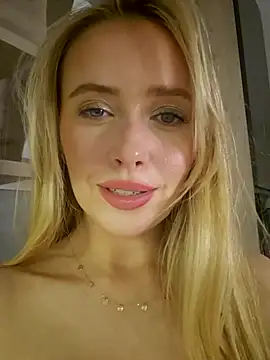 Chat +18 de PrettieKate ao vivo
