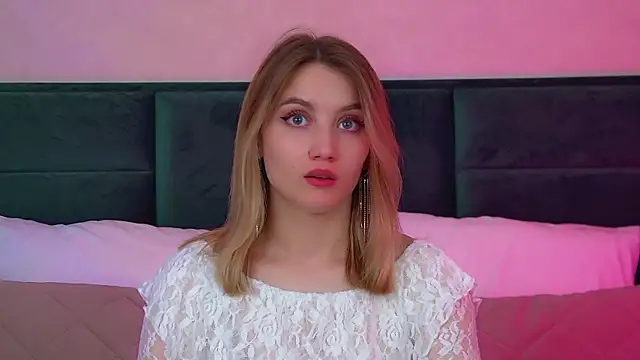 Živý XXX chat StacyEvances