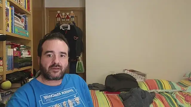curiosillo83 লাইভ XXX চ্যাট