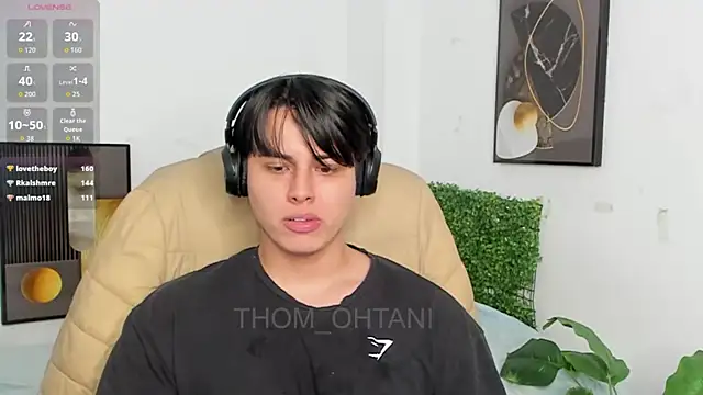 Thom_Ohtani 라이브 XXX 채팅