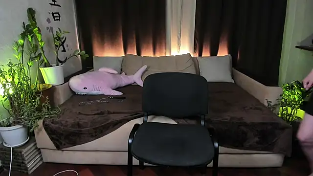 KayaNoir's Live XXX Chat
