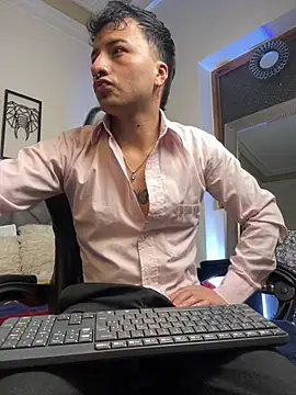 Živý XXX chat Dereck_Klain