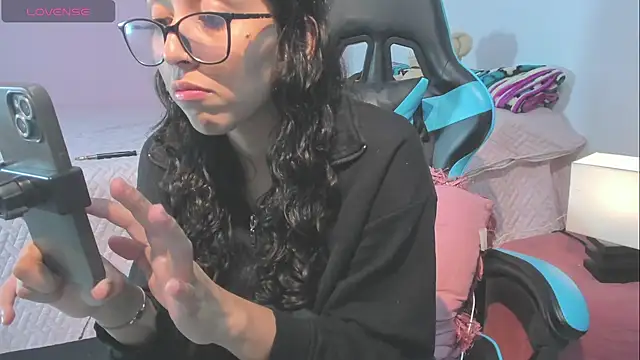 _maria_foxx_'s Live XXX Chat