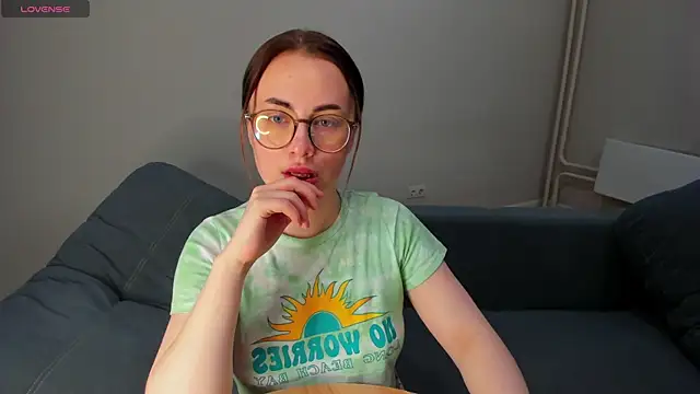 Онлайн чат XXX MewStella