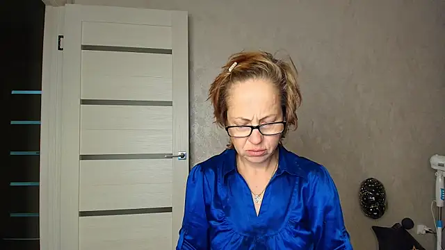LioraWeiss Live XXX-chat