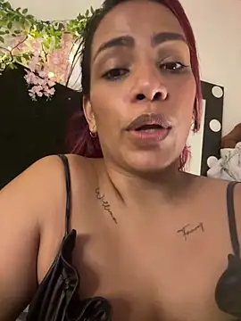 Czat XXX na żywo – ArielleMillerr-