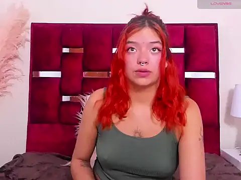 Chatroom XXX en direct de KayleeMei
